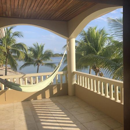 Los Porticos Placencia Habitación foto